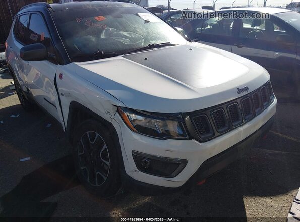 3C4NJDDB0KT709121 2019 JEEP COMPASS White Widok deski rozdzielczej