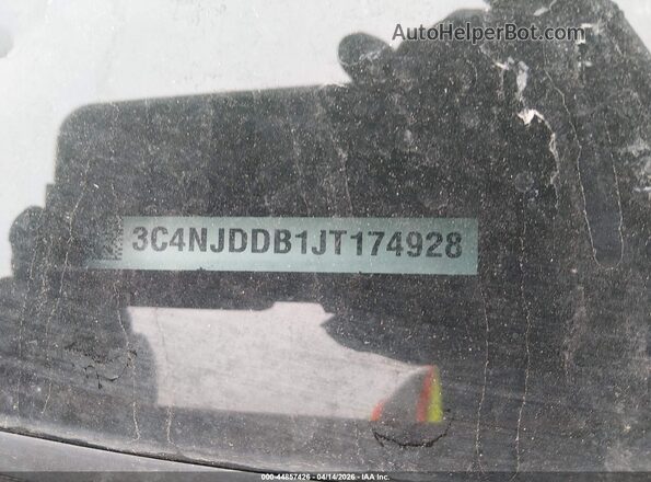 3C4NJDDB1JT174928 2018 JEEP COMPASS Orange ძრავის განყოფილების ხედი