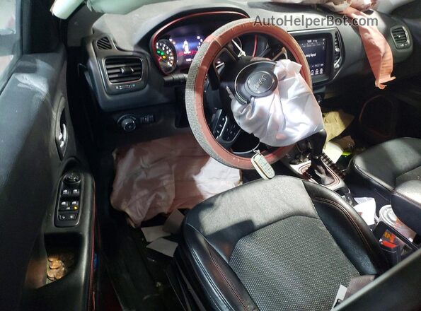 3C4NJDDB1MT529181 2021 JEEP COMPASS Red Առջևի վահանակի տեսք