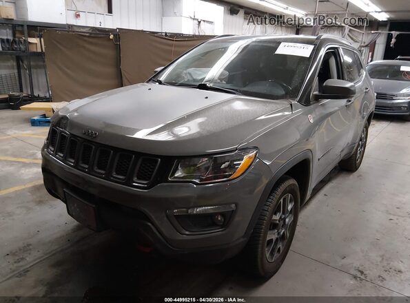 3C4NJDDB5KT690419 2019 JEEP COMPASS Gray Առջևի ձախ երեք քառորդ տեսարան