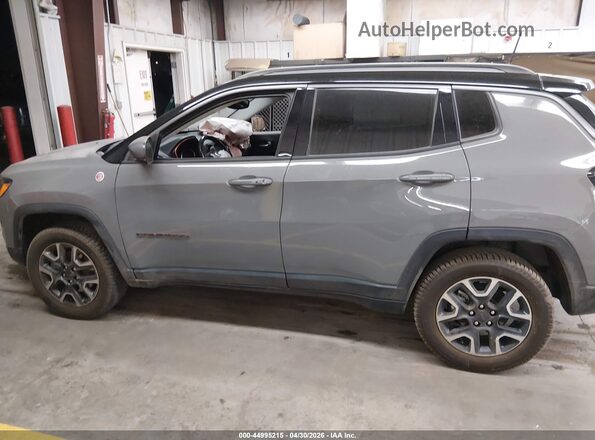 3C4NJDDB5KT690419 2019 JEEP COMPASS Gray Սալոնի 360 աստիճան տեսք