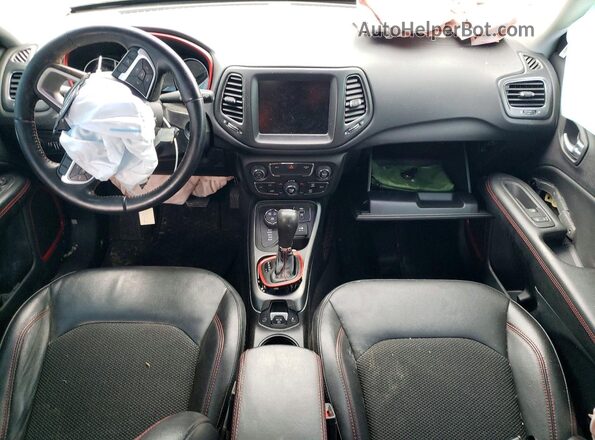 3C4NJDDB6LT239324 2020 JEEP COMPASS White Widok deski rozdzielczej