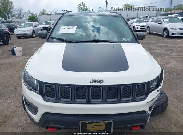 3C4NJDDB7KT721203 2019 JEEP COMPASS White 