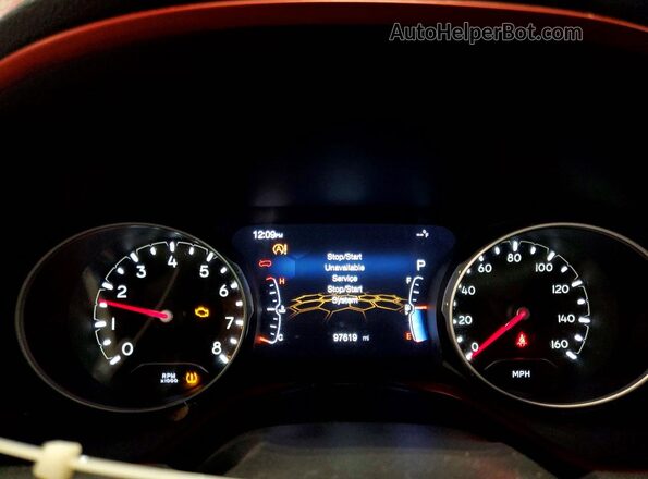 3C4NJDDB7MT512191 2021 JEEP COMPASS Red ხელსაწყოთა პანელის ხედი