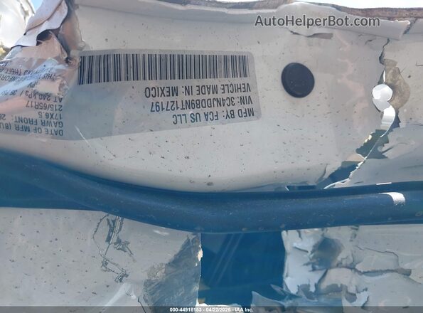 3C4NJDDB9NT127197 2022 JEEP COMPASS White 
