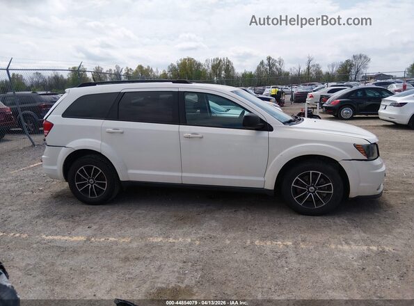 3C4PDCAB0JT446917 2018 DODGE JOURNEY Белый Вид задней части салона