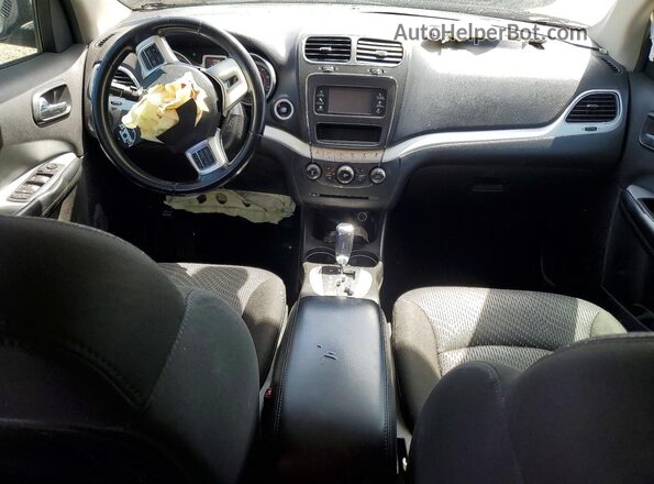 3C4PDCAB2LT267281 2020 DODGE JOURNEY Серебряный Вид панели приборов