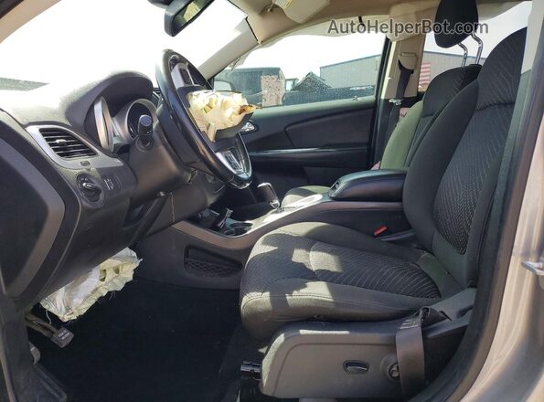3C4PDCAB2LT267281 2020 DODGE JOURNEY Серебряный Вид салона спереди