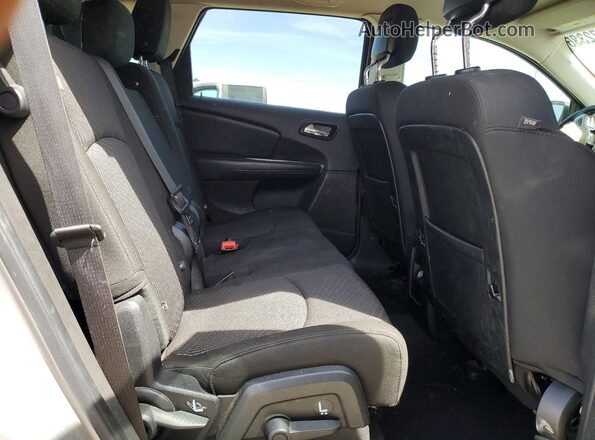 3C4PDCAB2LT267281 2020 DODGE JOURNEY Серебряный Вид задней части салона