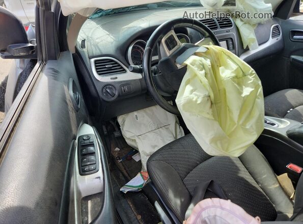 3C4PDCAB9JT352695 2018 DODGE JOURNEY Silver Widok deski rozdzielczej