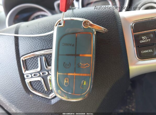 3C4PDCBB3KT779032 2019 DODGE JOURNEY Белый Вид панели приборов