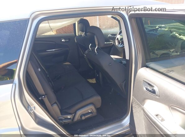 3C4PDCBG6HT530793 2017 DODGE JOURNEY Silver VIN կոդի պիտակի տեսք