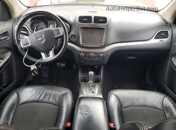 3C4PDCGG8JT156539 2018 DODGE JOURNEY Красный Вид панели приборов