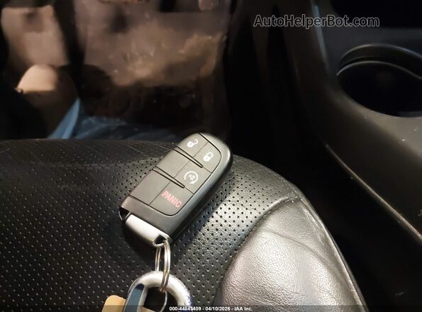 3C4PDDEG8KT821708 2019 DODGE JOURNEY Белый Вид панели приборов