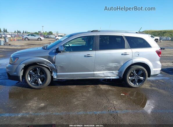 3C4PDDGG4JT353388 2018 DODGE JOURNEY Серебряный Вид задней части салона