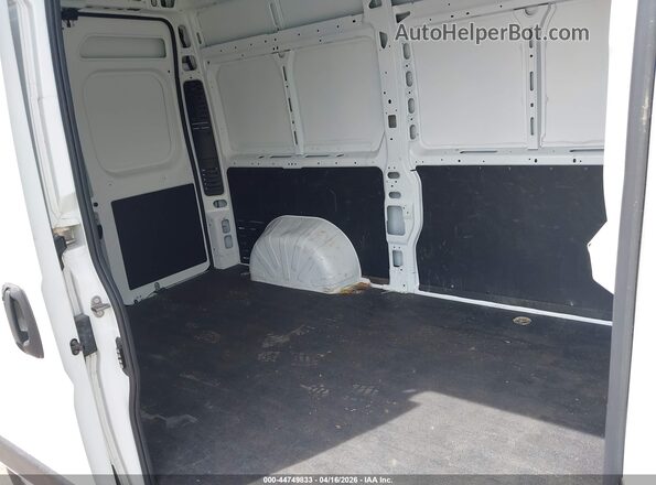 3C6LRVCG0SE514537 2025 RAM PROMASTER 2500 White VIN կոդի պիտակի տեսք