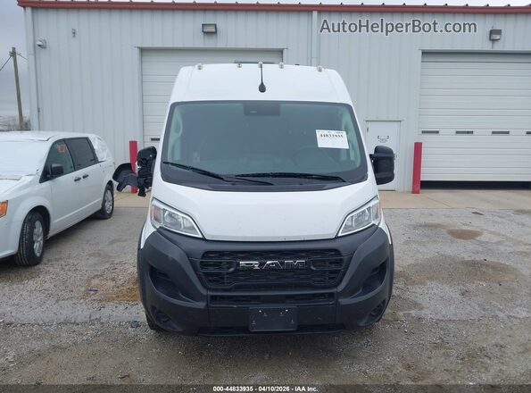 3C6LRVDG0PE565106 2023 RAM PROMASTER 2500 White Rear interior view