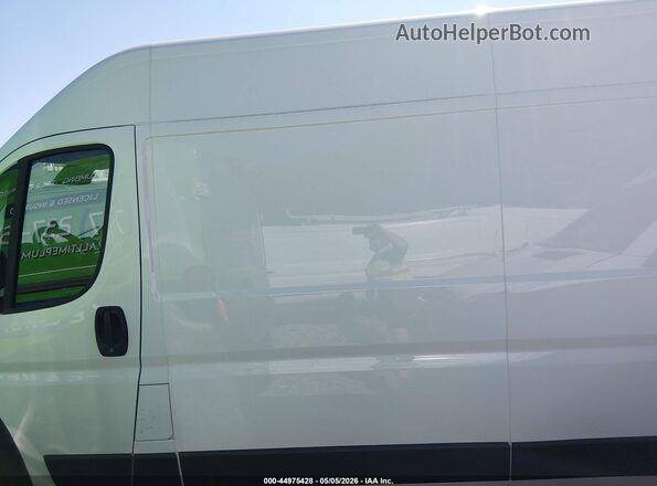 3C6LRVDG4SE504124 2025 RAM PROMASTER 2500 White Vista interior de 360 grados