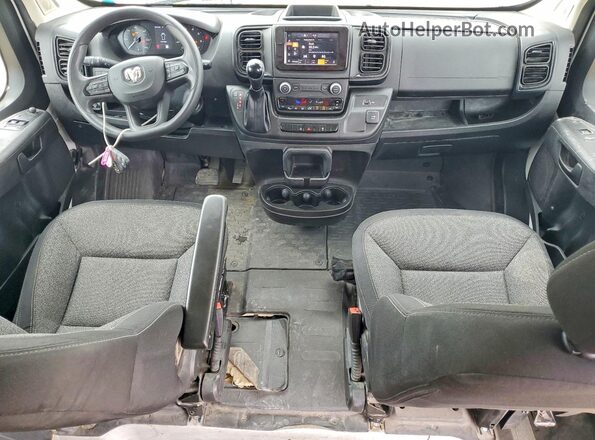 3C6LRVDG7SE521841 2025 RAM PROMASTER Белый Вид панели приборов