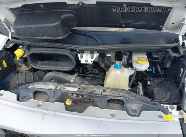 3C6LRVVG1ME555713 2021 RAM PROMASTER 2500 White Rear view
