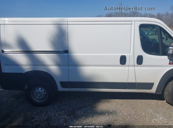 3C6LRVVG1ME555713 2021 RAM PROMASTER 2500 White Rear interior view