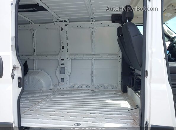 3C6LRVVG6SE512577 2025 RAM PROMASTER 2500 White Vista de la etiqueta del VIN