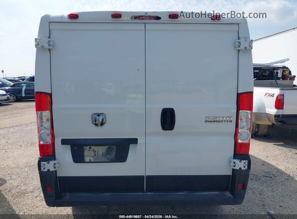 3C6LRVVG9SE512217 2025 RAM PROMASTER 2500 White Widok z przodu