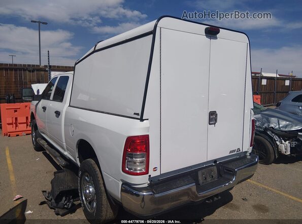 3C6UR5CJ2RG236500 2024 RAM 2500 White Задня ліва чверть