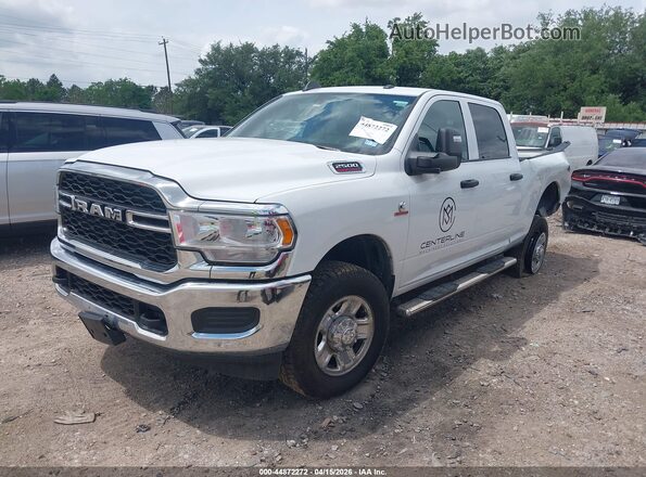 3C6UR5CL0RG237341 2024 RAM 2500 Белый Передняя левая четверть