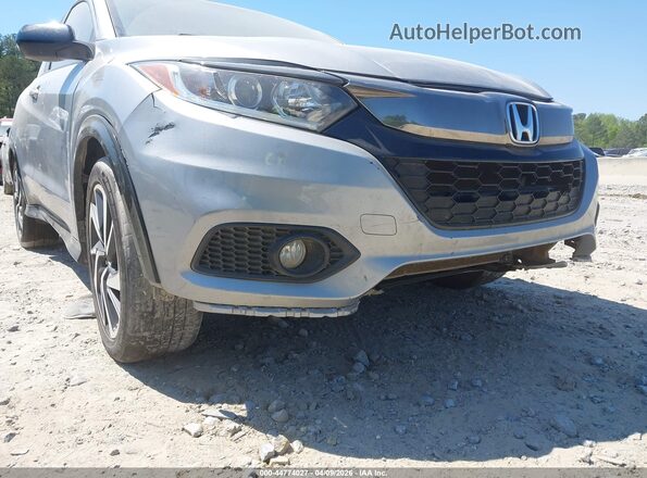 3CZRU6H18LM716264 2020 HONDA HR-V Серебряный Вид спереди