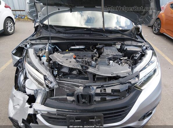 3CZRU6H56LM714855 2020 HONDA HR-V Серебряный Вид сзади