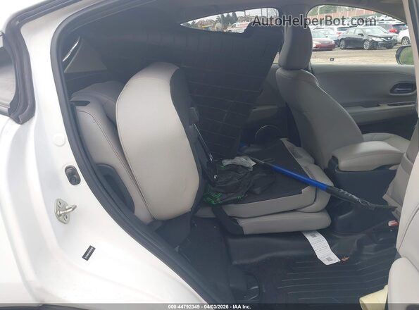 3CZRU6H70JM700299 2018 HONDA HR-V Белый Вид наклейки с VIN-кодом