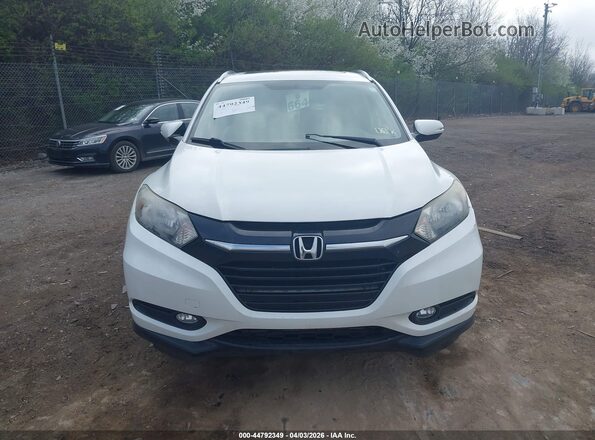 3CZRU6H70JM700299 2018 HONDA HR-V Белый Вид задней части салона
