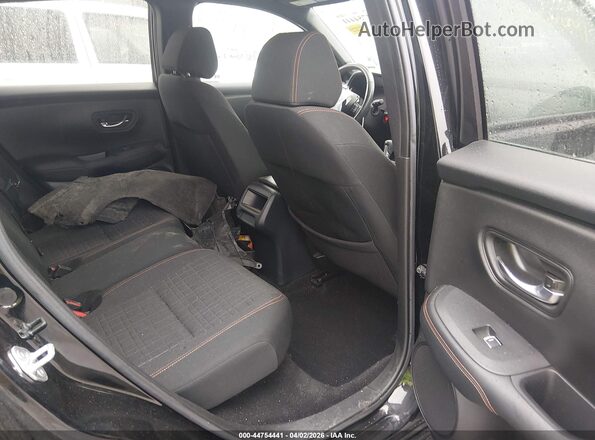 3CZRZ2H57PM727713 2023 HONDA HR-V Черный 