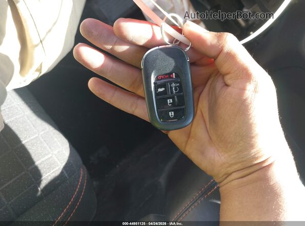 3CZRZ2H58RM734382 2024 HONDA HR-V Silver Dashboard view