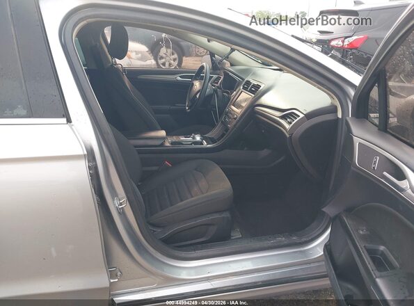 3FA6P0HD0LR125703 2020 FORD FUSION Silver Սալոնի դիմացի տեսք