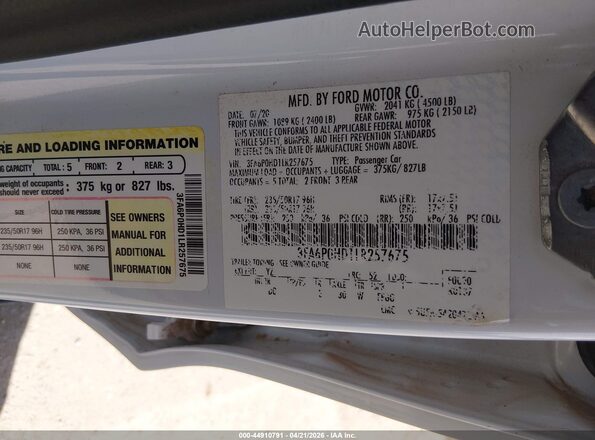 3FA6P0HD1LR257675 2020 FORD FUSION White Vista del compartimento del motor