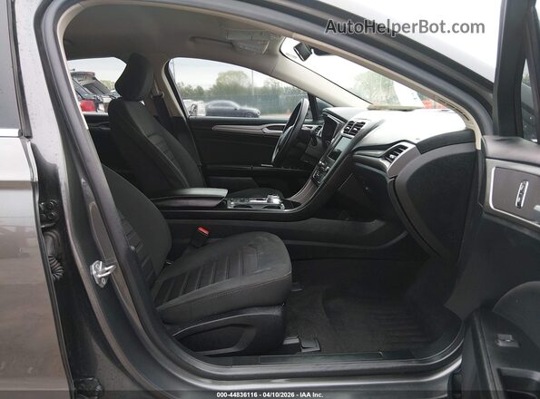 3FA6P0HD2LR246409 2020 FORD FUSION Gray Front interior view
