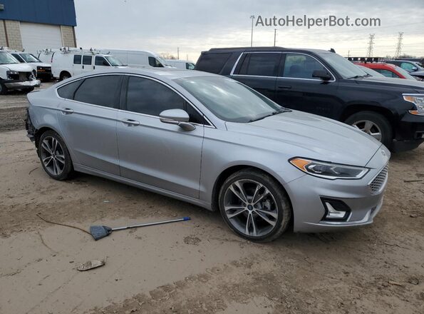3FA6P0K98LR127784 2020 FORD FUSION Серебряный Передняя правая четверть