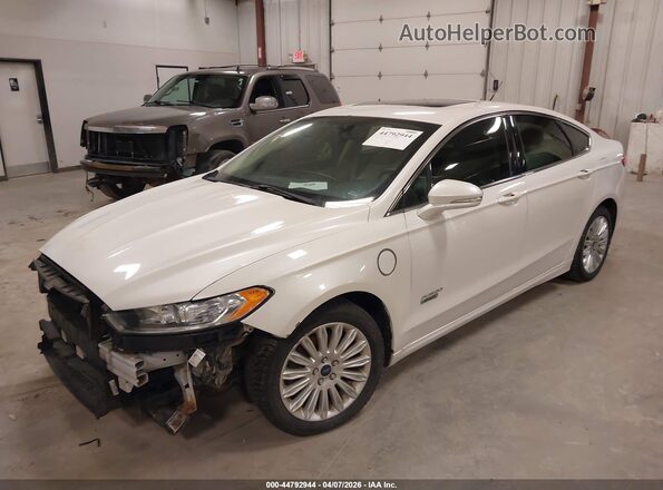 3FA6P0PU7GR232335 2016 FORD FUSION ENERGI Белый 
