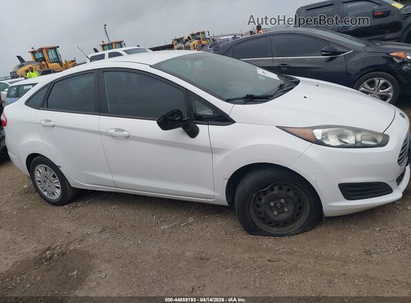 3FADP4AJ2KM132131 2019 FORD FIESTA White Սալոնի հետևի տեսք
