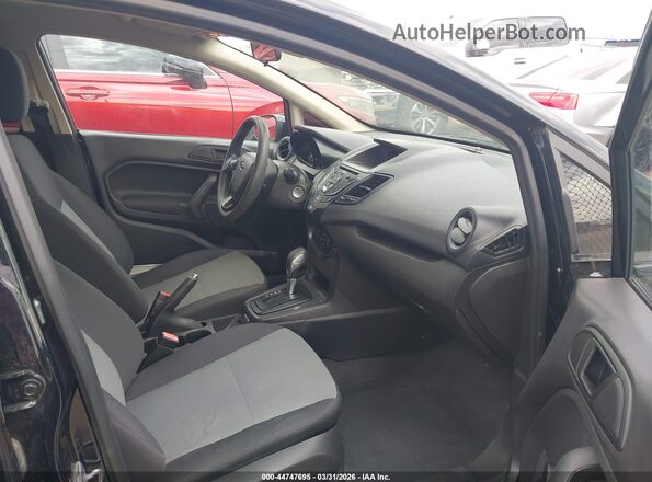 3FADP4AJ3JM129186 2018 FORD FIESTA Black Вид салону спереду