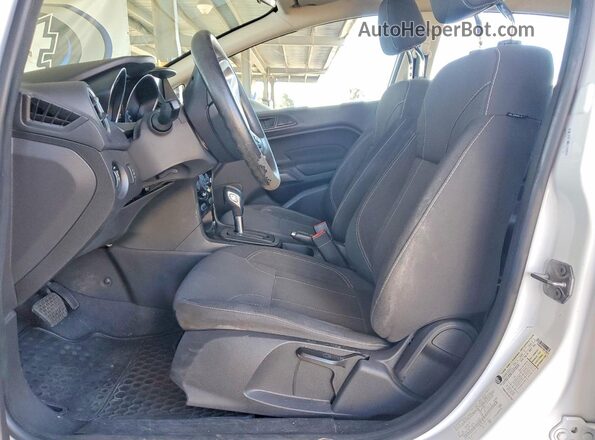 3FADP4BJ1KM149016 2019 FORD FIESTA White წინა სალონის ხედი