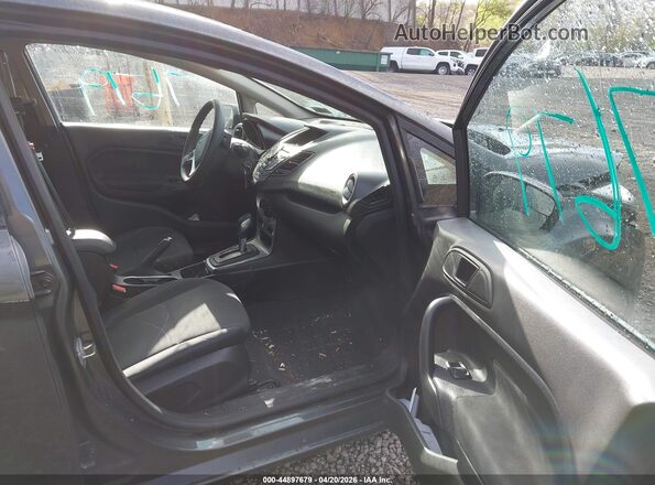 3FADP4BJ3JM126223 2018 FORD FIESTA Gray Front interior view