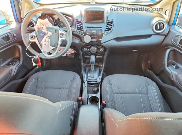 3FADP4BJ9JM109667 2018 FORD FIESTA Blue Առջևի վահանակի տեսք