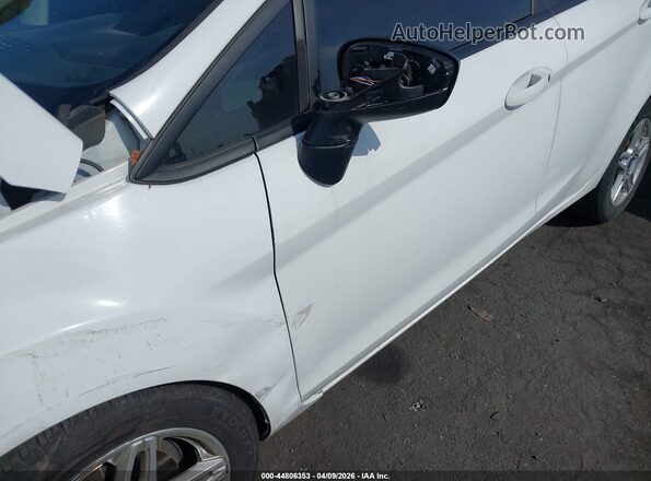 3FADP4BJXHM138332 2017 FORD FIESTA White Սարքավորումների վահանակի տեսք