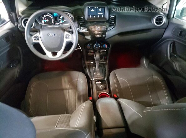 3FADP4EJ0HM114777 2017 FORD FIESTA Green წინა პანელის ხედი