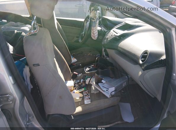 3FADP4EJ7HM153673 2017 FORD FIESTA Silver Front interior view