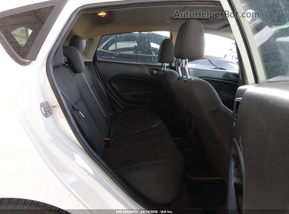 3FADP4EJ9JM147167 2018 FORD FIESTA White VIN կոդի պիտակի տեսք