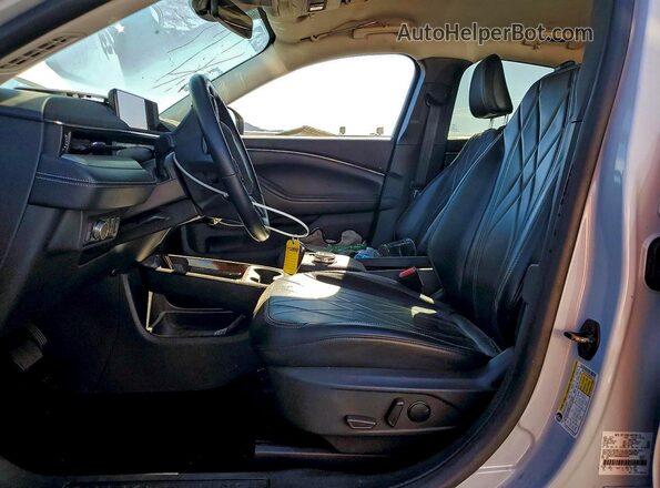 3FMTK1RM8NMA44346 2022 FORD MUSTANG Серый Вид салона спереди